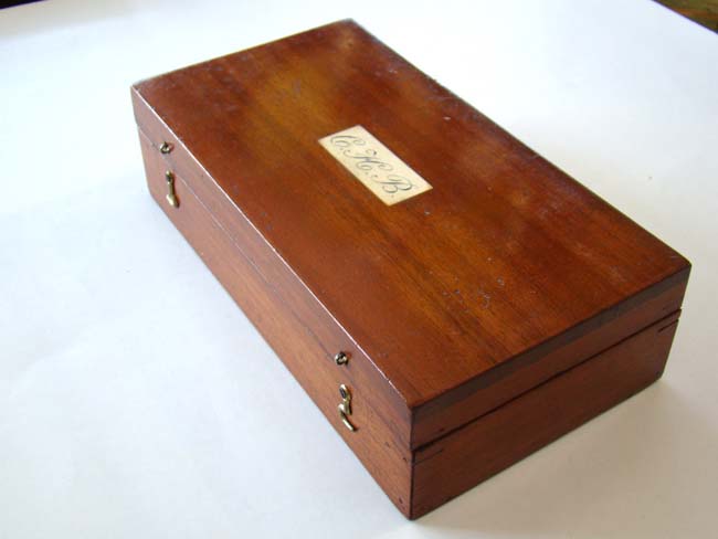 A fantastic set of antique Bone Alphabet tiles in its' original mahogany box dated 1864 — image 4